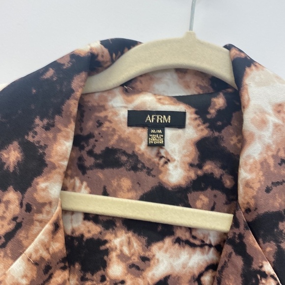 AFRM Hendrix Snakeskin Tie-Dye Print Duster Medium - Picture 4 of 7